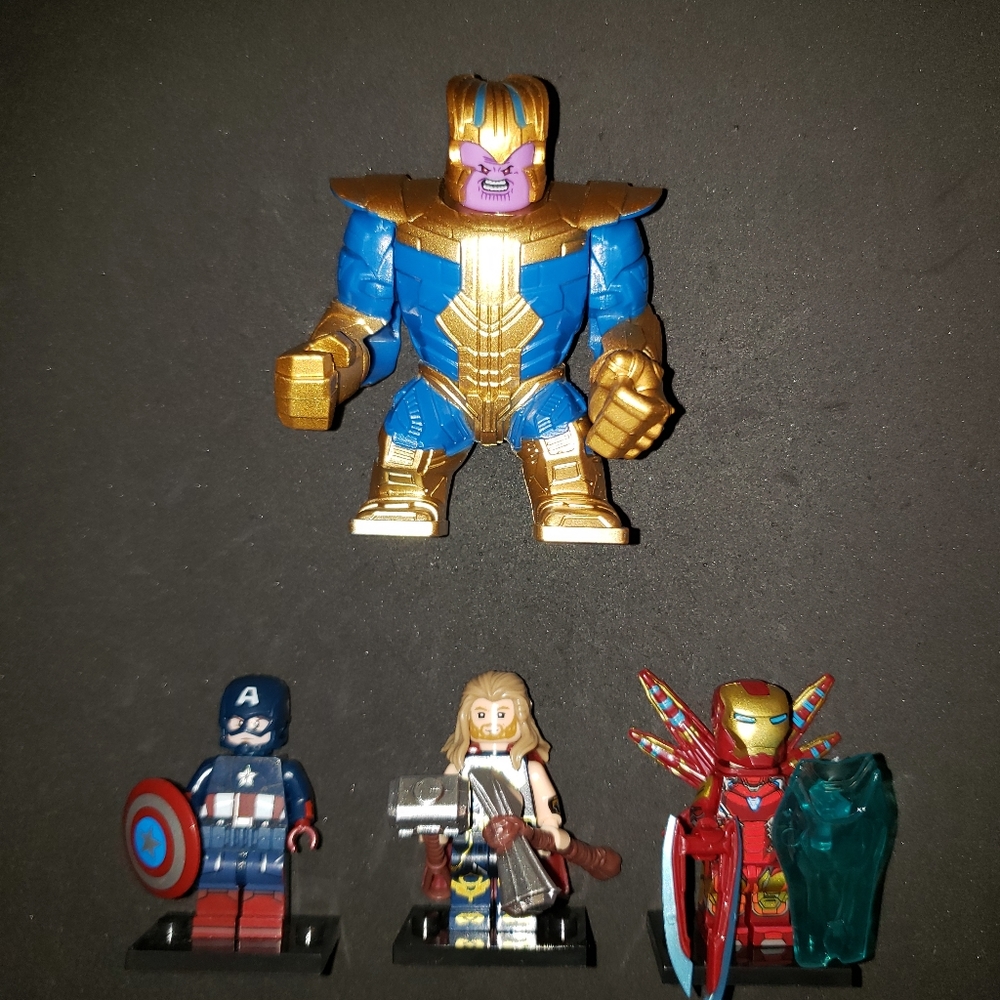 New Marvel Avengers 4 Mini Figure Set - Picture 3 of 5